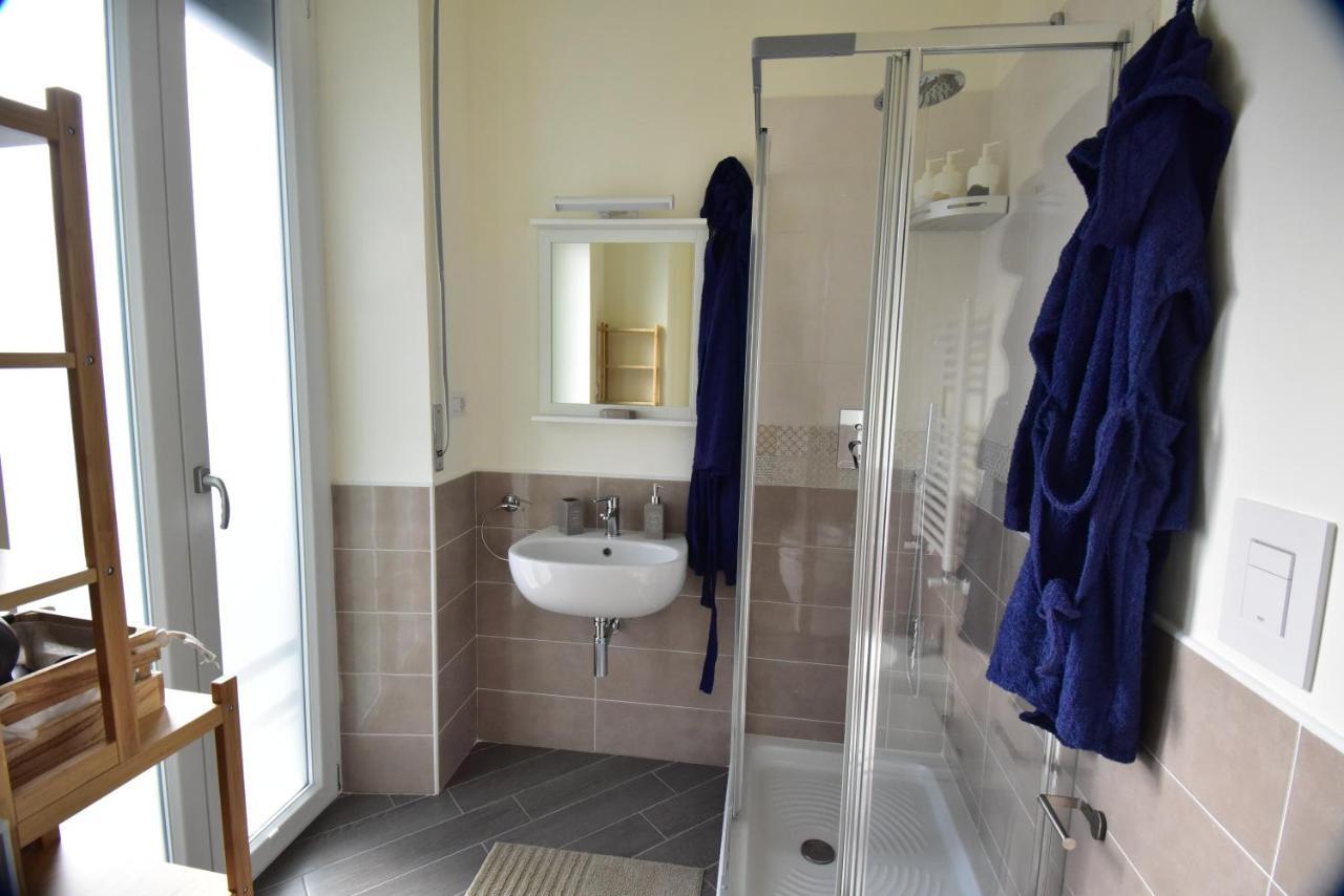 B&B Lambda Salernes Extérieur photo